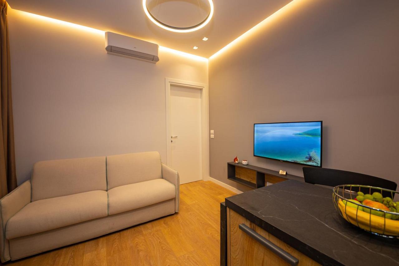 Central Chic Apartments Tirana Exterior photo