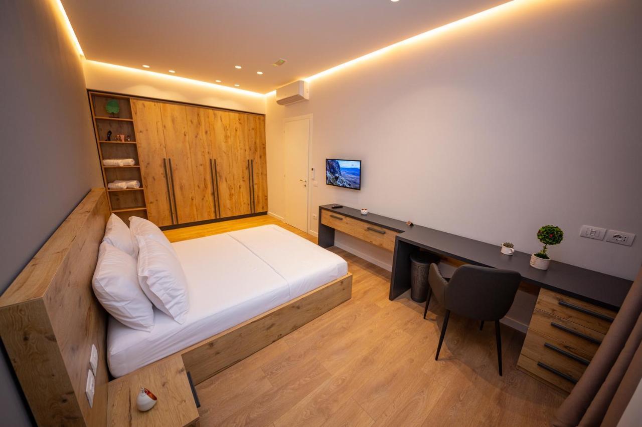 Central Chic Apartments Tirana Exterior photo