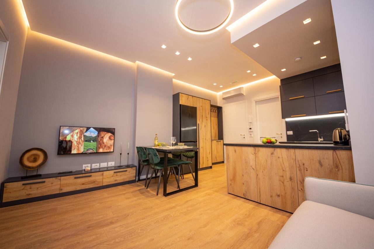 Central Chic Apartments Tirana Exterior photo