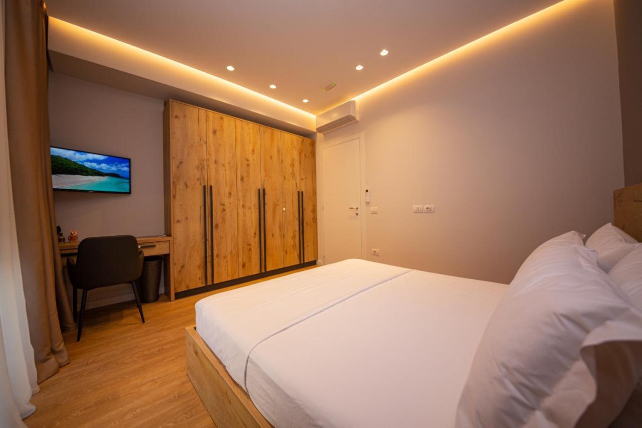 Central Chic Apartments Tirana Exterior photo