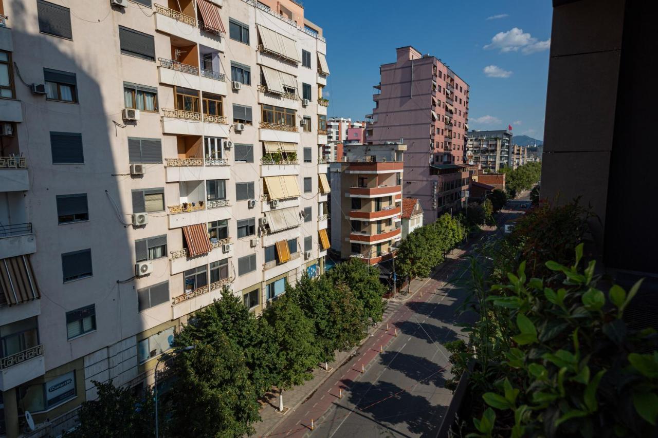 Central Chic Apartments Tirana Exterior photo